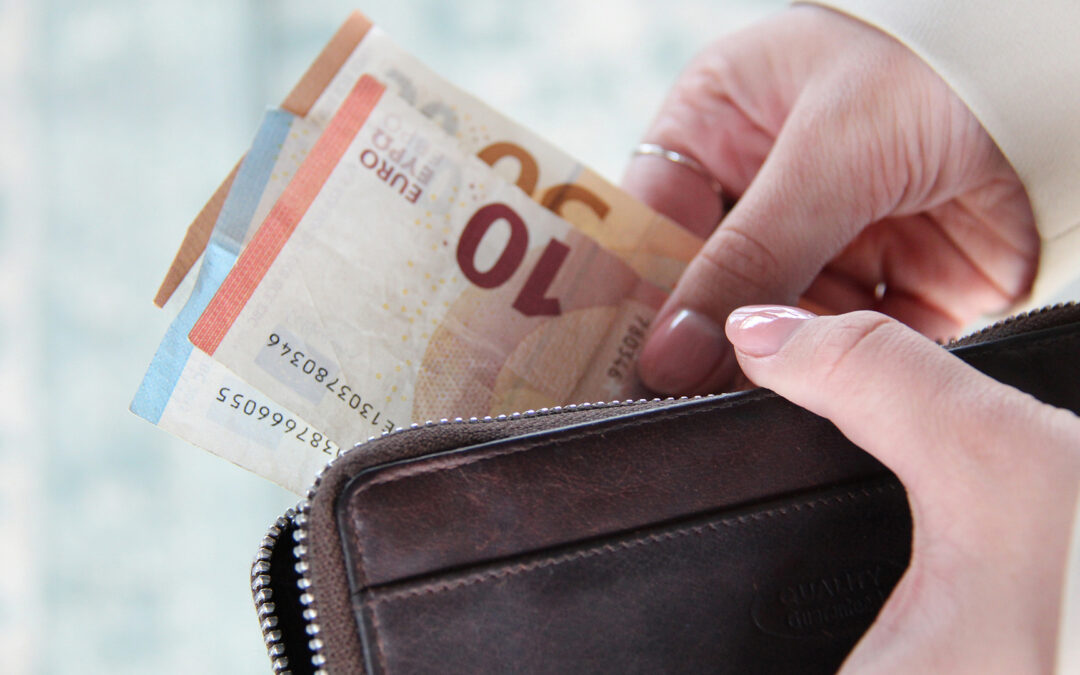 Basisboete € 10.000 bij contante betalingen vanaf € 3.000