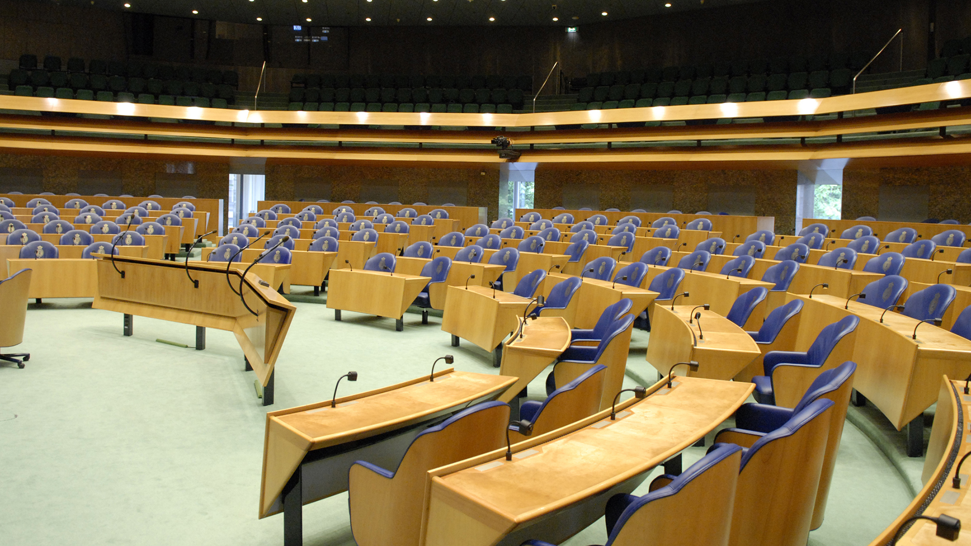 Phased introduction of the right of access to tax records